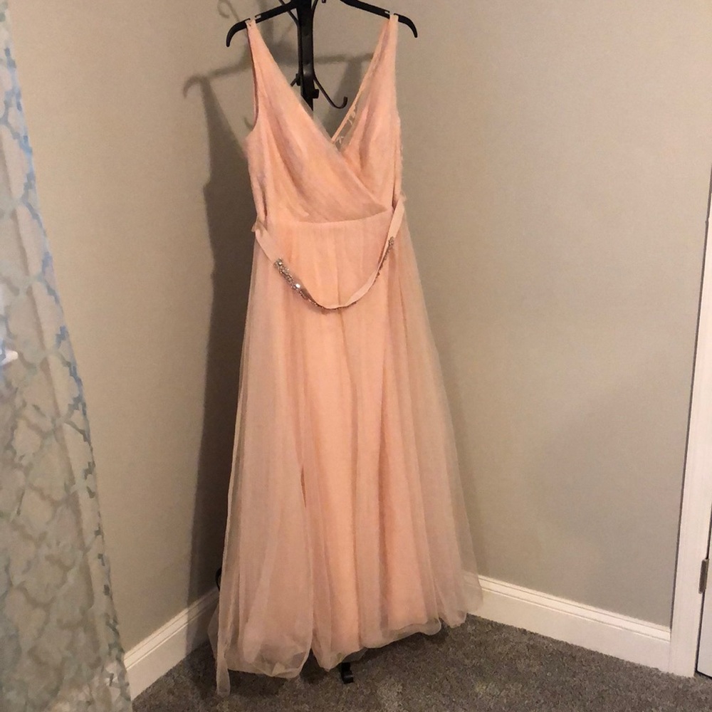Light blush Vera wang dress